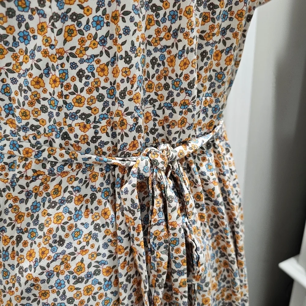 ZESICA Summer Boho Floral Printed Wrap V-Neck Beach Party Flowy Size Small - Picture 5 of 16